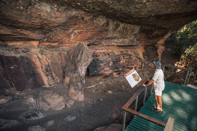 Kakadu National Park Wildlife & Ubirr Rock Art Tour from Darwin - Kakadu essentials: signage photos, Jabiru, and the Bowali Visitor Centre