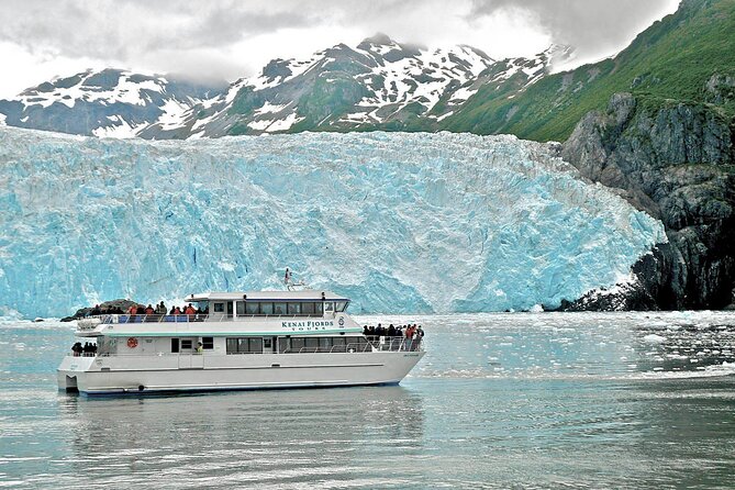 Kenai Fjords National Park Glacier & Wildlife Tour from Seward - Tidewater glacier time: Aialik or Holgate and the calving show