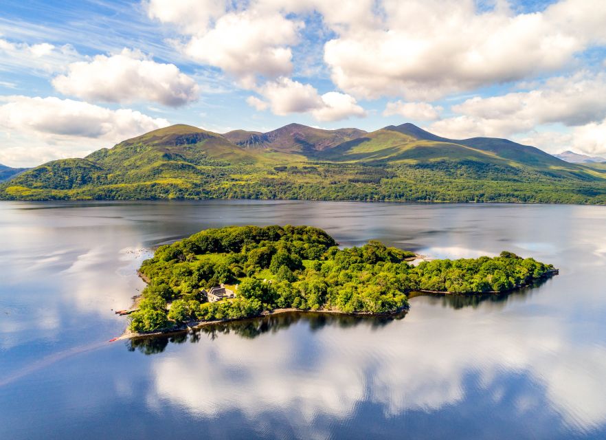 Killarney: Views & Brews Jaunting in Killarney National Park - Killarney Taproom and Killarney Brewery: beer choice and 12-inch pizza