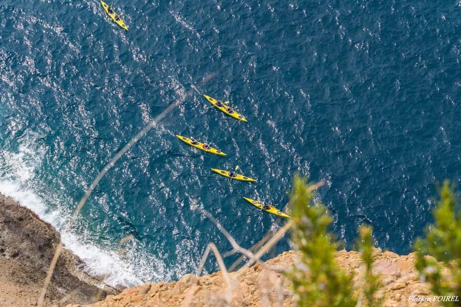La Ciotat: Calanques National Park Guided Kayak Tour - Île Verte: your main paddle and the feeling of getting “in motion”