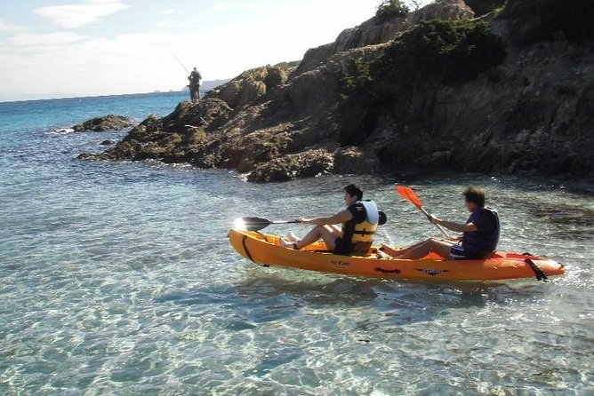 La Ciotat Private Kayak Rental in the Calanques National Park - Choosing your rental time window for a calmer, happier day
