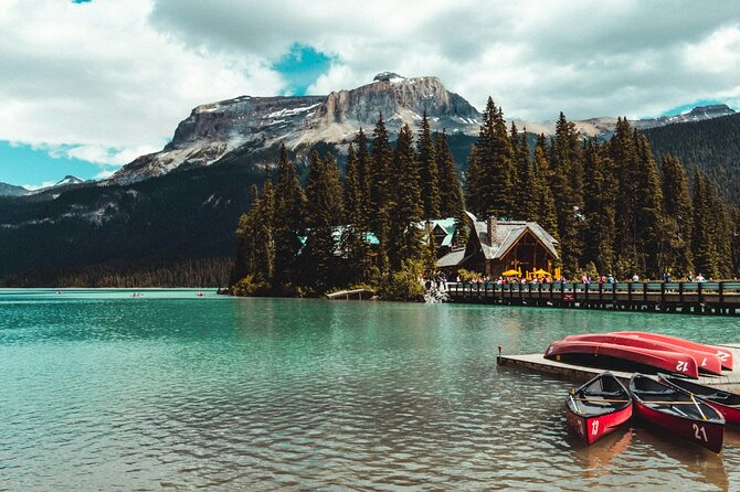 Lake Louise Moraine Lake Emerald Lake Yoho Banff National Park - Lake Louise: the chateau moment and the glacier-water backdrop