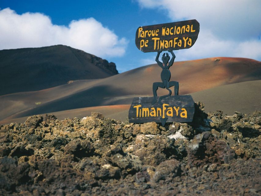 Lanzarote: Timanfaya National Park Tour - The half-day rhythm: hotel pickup, coach time, and smart routing