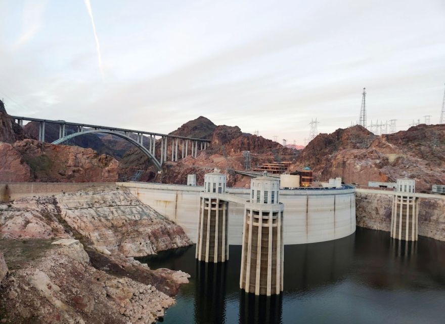 Las Vegas: Grand Canyon National Park, Hoover Dam, Route 66 - Food, snacks, and hydration: why this included meal is more than a perk