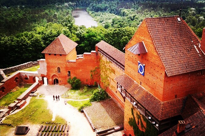 Latvia's Switzerland and Gauja National Park Tour - Stop 3: Gutmanis Cave (largest Baltic grotto with preserved graffiti)