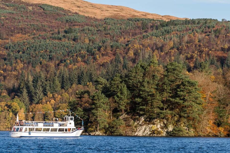 Loch Katrine – National Park Autumn/Winter Wonderland Cruise - The onboard bar: a small comfort that makes the trip feel easy