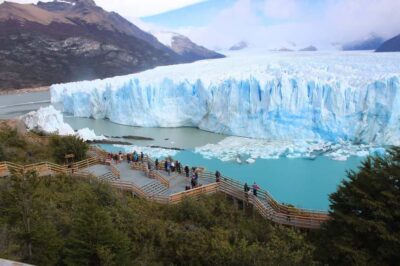 Los Glaciares National Park and Perito Moreno Glacier Tour - Curva de los Suspiros: your first Perito Moreno wow moment