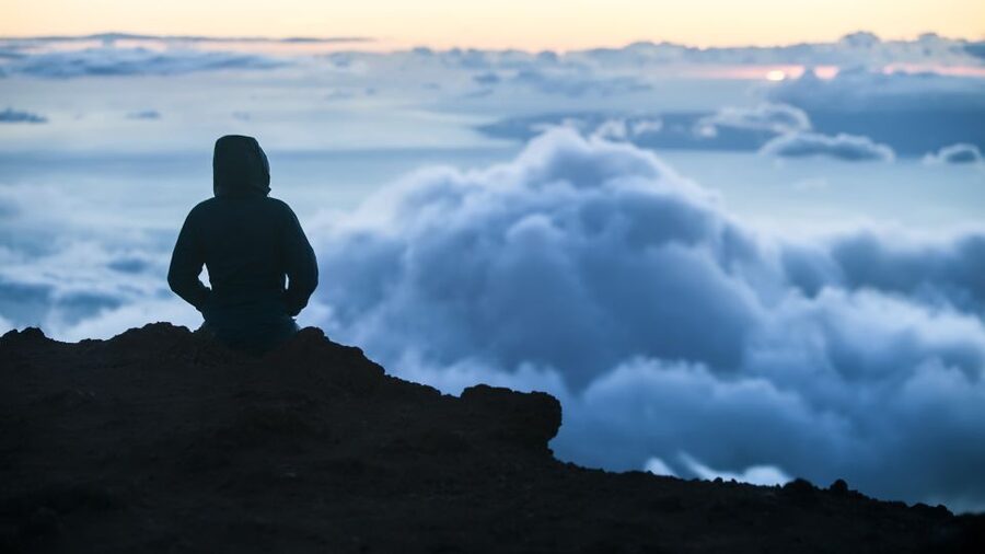 Maui: Haleakala National Park Sunrise Tour - The drive up: modern vans with windows and a warm start