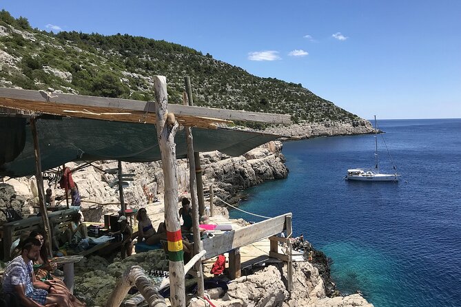 Mljet Island National park Yacht Excursion from Korcula Island - Pomena to the lunch plate: how the yacht meal fits the day