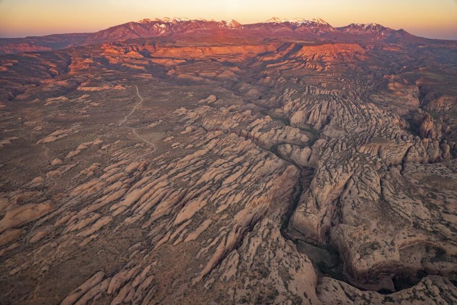 Moab: Arches National Park Airplane Tour - Weather, changes, and the reality of flying in the desert