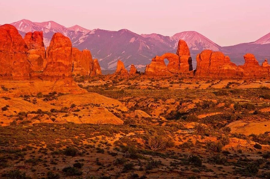 Moab: Arches National Park Morning Adventure Tour - Who Should Book This Arches Morning Adventure Tour