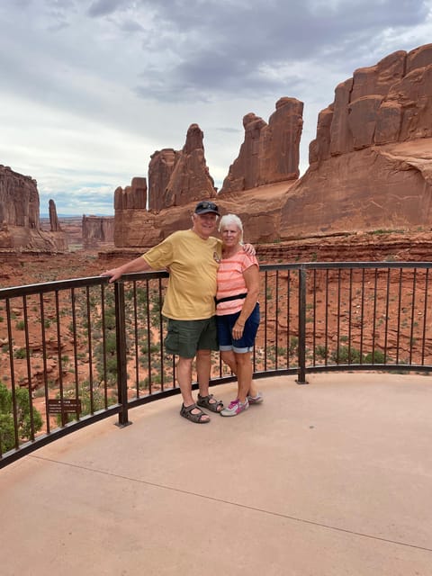 Moab: Arches National Park Sightseeing Tour - Entrance Included, No Timed Reservation Stress