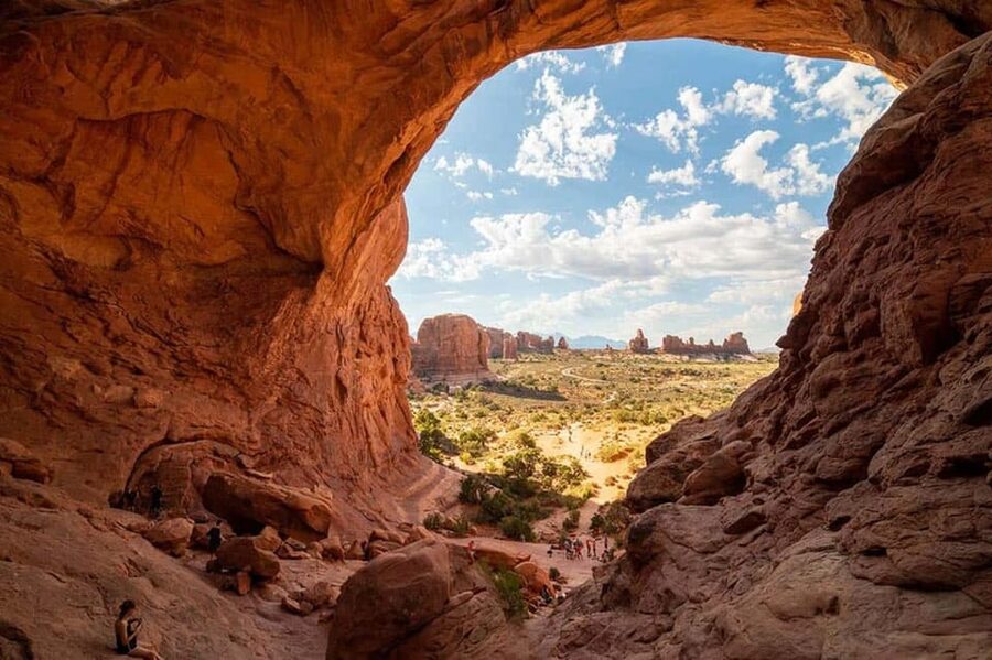 Moab: Arches National Park Sunset Tour - Moab Adventure Center: How the Tour Starts