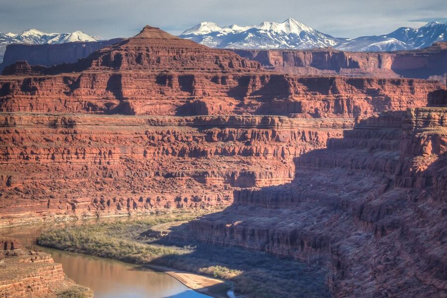 Moab: Canyonlands National Park 4x4 White Rim Tour - White Rim Trail driving: how to see the backcountry without losing your day
