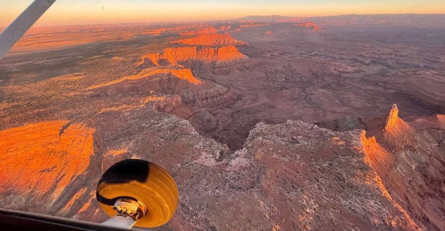 Moab: Canyonlands National Park Airplane Tour - Price and Value: Why $335 Can Make Sense Here