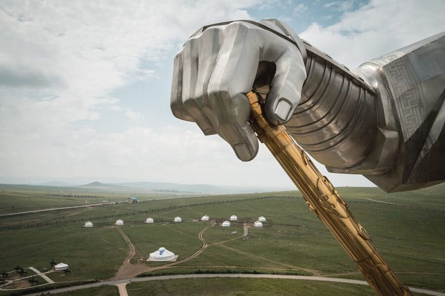 Mongolia: Genghis Khan Day Tour with Terelj National Park - Lunch at Turtle Rock: simple, timed, and included