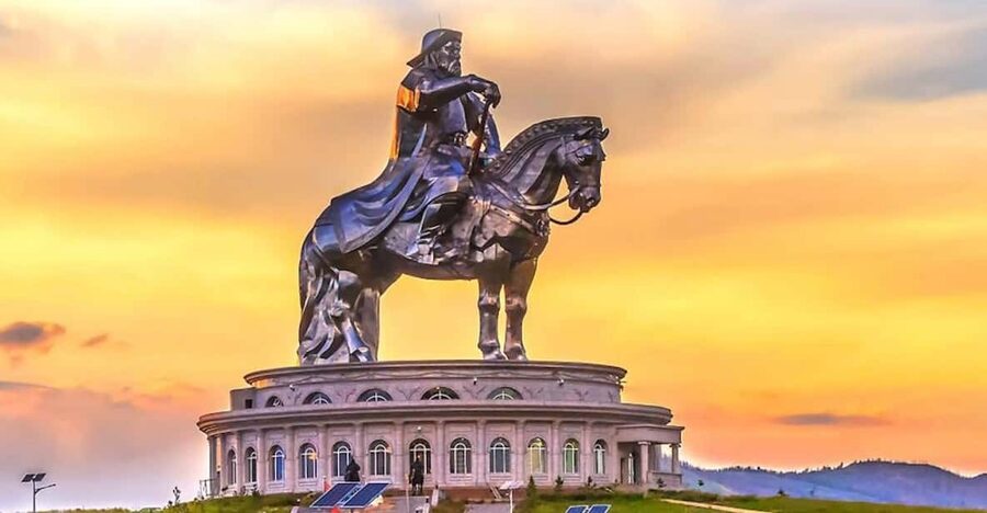 Mongolia: Genghis Khan Day Tour with Terelj National Park - Optional extension: staying overnight in a ger with meals included