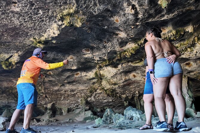 National Park Arikok Jeep Adventure - How this Arikok Jeep tour fits Aruba fast