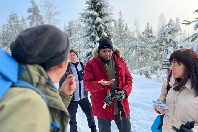 National Park Hike & Finnish Smoke Sauna Experience with Campfire Lunch - Campfire lunch by the lake: simple, warm, and actually filling