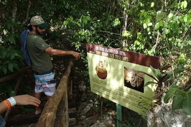 National Park of the East Private Hiking Tour with Swimming - Admission included: what you’re paying for at Stop 1
