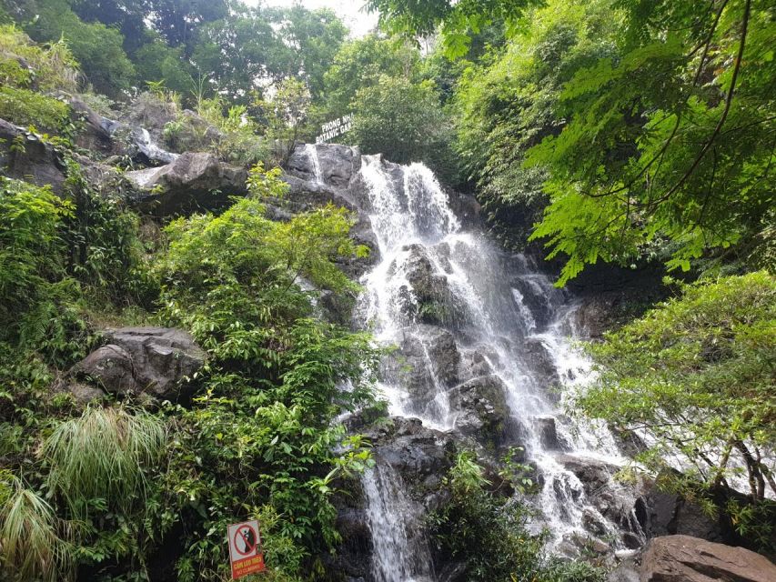 National Park - Paradise Cave & Phong Nha Cave - Lunch Break in Phong Nha: Refuel Before the River