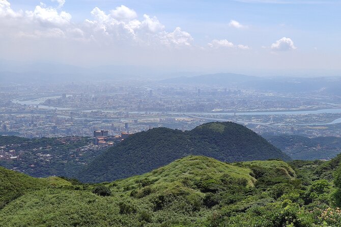 One Day Hike around Taipei's Yangmingshan National Park - Qixingshan Mountain: Your Main Objective and View Payoff