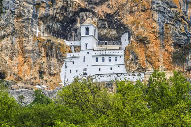 Ostrog monastery and Niagara waterfalls - Practical tips for a smooth Ostrog + Niagara day