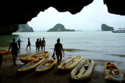 Phang Nga Bay National Park Tour from Phuket including Sea Cave Canoeing - From Hotel Pickup to Kasom Pier: How the Day Unfolds