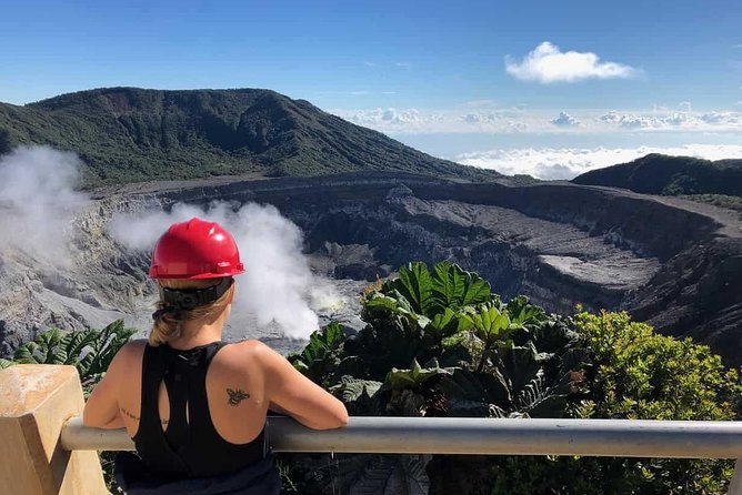 Poas Volcano National Park Half Day tour from San Jose - Breakfast and the coffee plantation stop: worth it or extra?