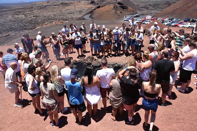 Premium Tour Timanfaya National Park and Cueva de Los Verdes - Key highlights you’ll feel immediately