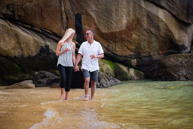 Private boat charter in Abel Tasman National Park - Skippers and the onboard lunch: the details people remember
