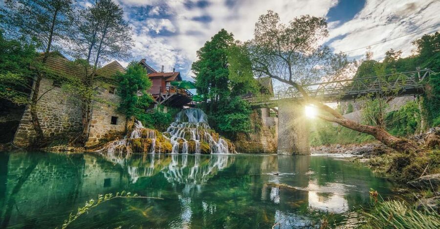 Private Day Trip Zagreb-Plitvice Lakes National Park - Plitvice Lakes National Park: what makes it worth a short visit