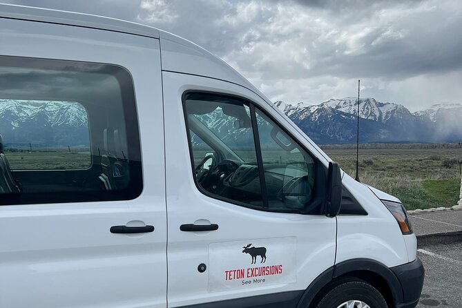 Private Full-Day Grand Teton National Park Tour with Picnic Lunch - Historical homesteads: seeing more than scenery