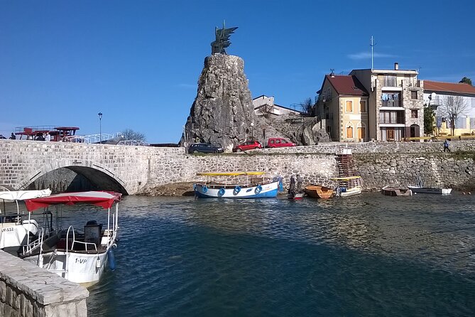 Private Full-Day Tour -Kotor tour, Saint Stefan & NP Skadar Lake - Miločer and Sveti Stefan: the iconic island resort zone
