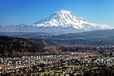 Private Mt Rainier National Park Tour in SUV - Stop 1: Mount Rainier National Park morning breakfast and guided arrival