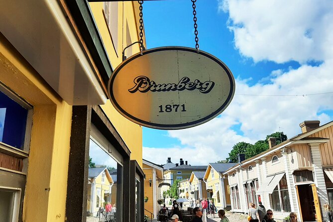 Private National Park and Porvoo Old Town tour from Helsinki - Lunch, snacks, rain gear, and why these details are worth caring about