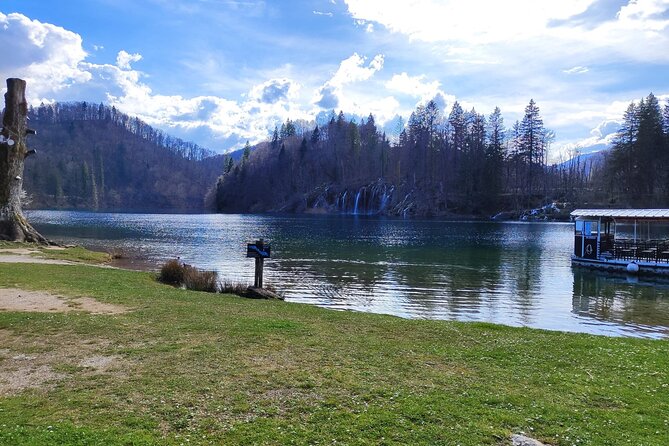 Private Roundtrip Transfer from Zadar to Plitvice National Park - Ticketing Help and Entrance Finding Without the Headache