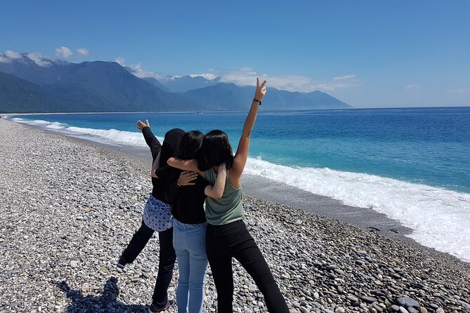 Private Taroko Gorge Day Tour from Hualien with Local Expert - Sakul Trail: A Gentle Circular Walk Through Green Shade