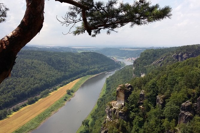 Private Tour to Czech-Saxon Switzerland National Park - Stop 2: Pravcicka brana and Sokoli hnizdo for dramatic sandstone in Czech territory