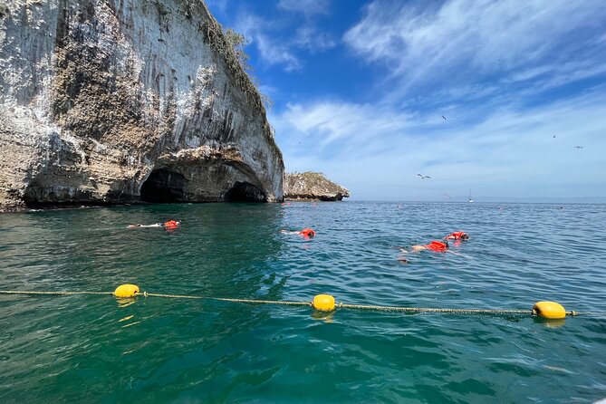 Private Tour Visit the National Park ''The Arches of Mismaloya'' - Entering Los Arcos de Mismaloya: A Guided Walk with Big-Scale Rock Formations