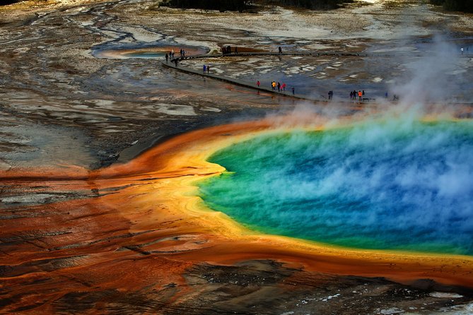 Private Upper Loop Tour of Yellowstone National Park - Start Point and 4WD comfort: why the drive matters in Yellowstone