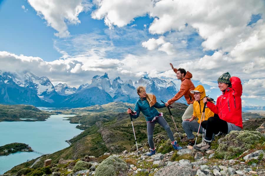Puerto Natales: Full day tour Torres del Paine National Park - Cerro Castillo and Sarmiento Lake: viewpoints to get your bearings