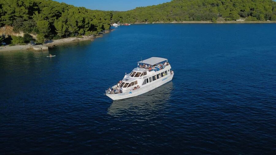 Pula: Brijuni National Park Dolphin Watching Tour w/Dinner - Sunset cruise from Pula to Brijuni: what you’re really buying