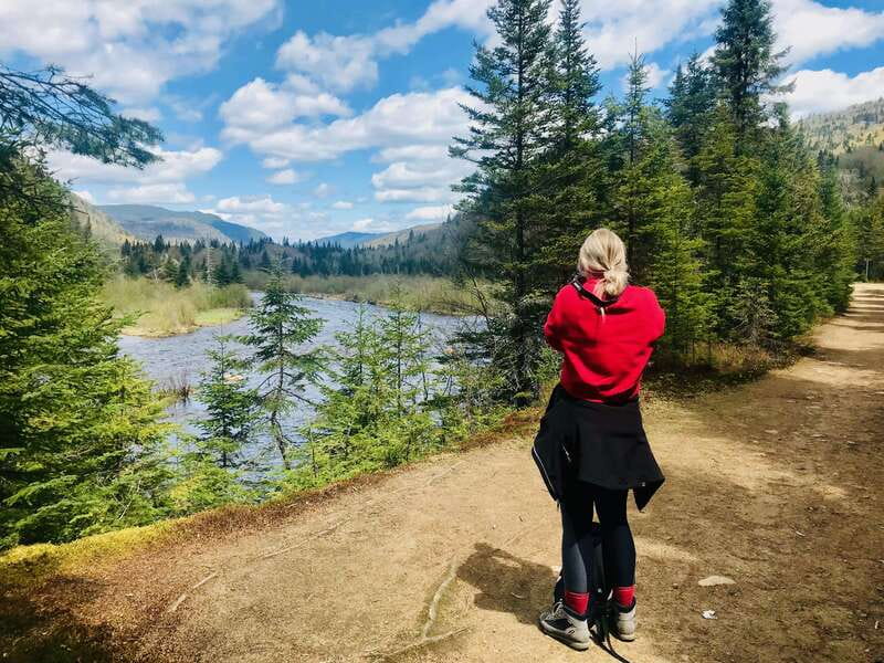 Quebec City: Guided Hike in Jacques-Cartier National Park - Getting There: Quebec City to Jacques-Cartier National Park