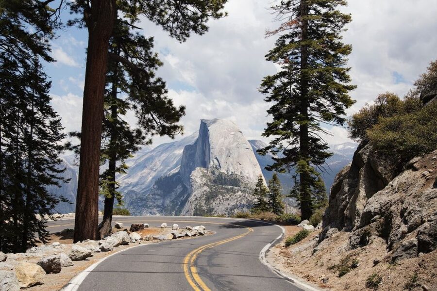 San Francisco: 2-Day National Park Tour with Yosemite Lodge - How the guide makes the time work: history, photo stops, and smart free-time ideas