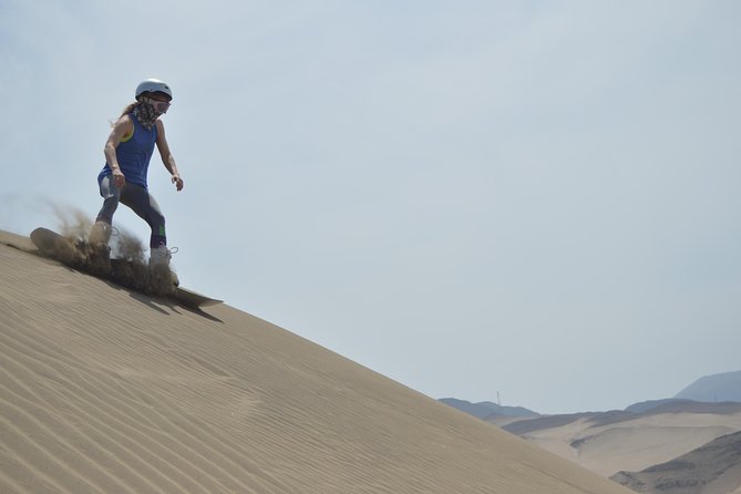 Sandboarding and Off Road in Lima (National Park Lomas de Ancón) - Sandboarding lesson in the dunes: how beginners actually learn