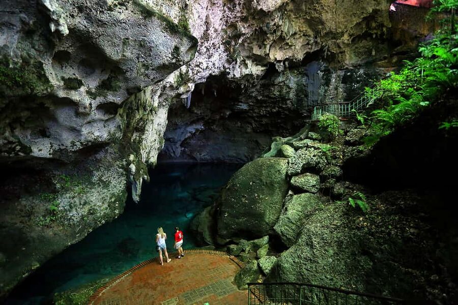Santo Domingo: Three Eyes National Park Guided Tour - Sulphur Lake: Where Cenote Water Begins