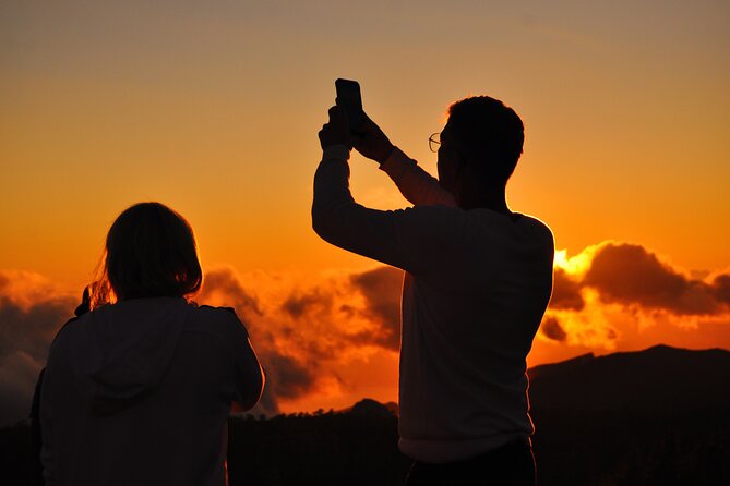 Self Drive Sunset & Stargazing in Teide National Park - No Dinner - Montaña Sámara Sunset: Sea of Clouds at Over 2,000m
