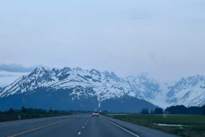 Seward to Anchorage transfer with National Park hike and AWCC - Pickup at 8:45: the flow of the day and what to expect