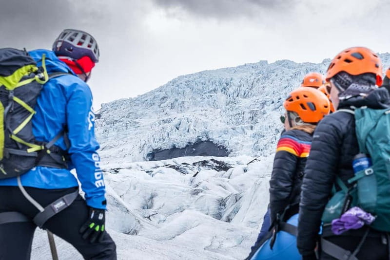 Skaftafell: Half-Day Vatnajökull National Park Glacier Hike - Meeting the ice: crampons, harness, and a real safety rhythm